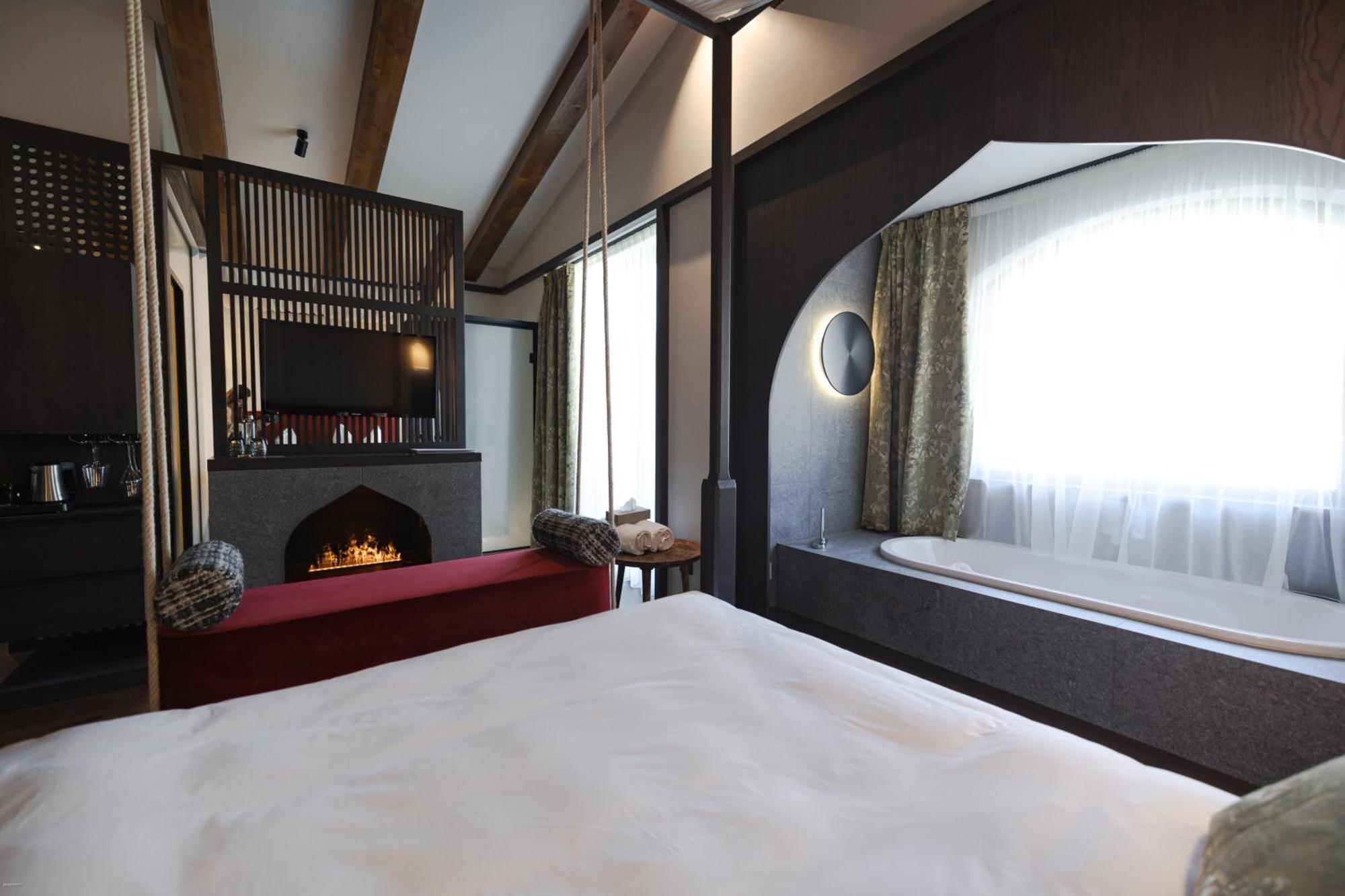 King Suite